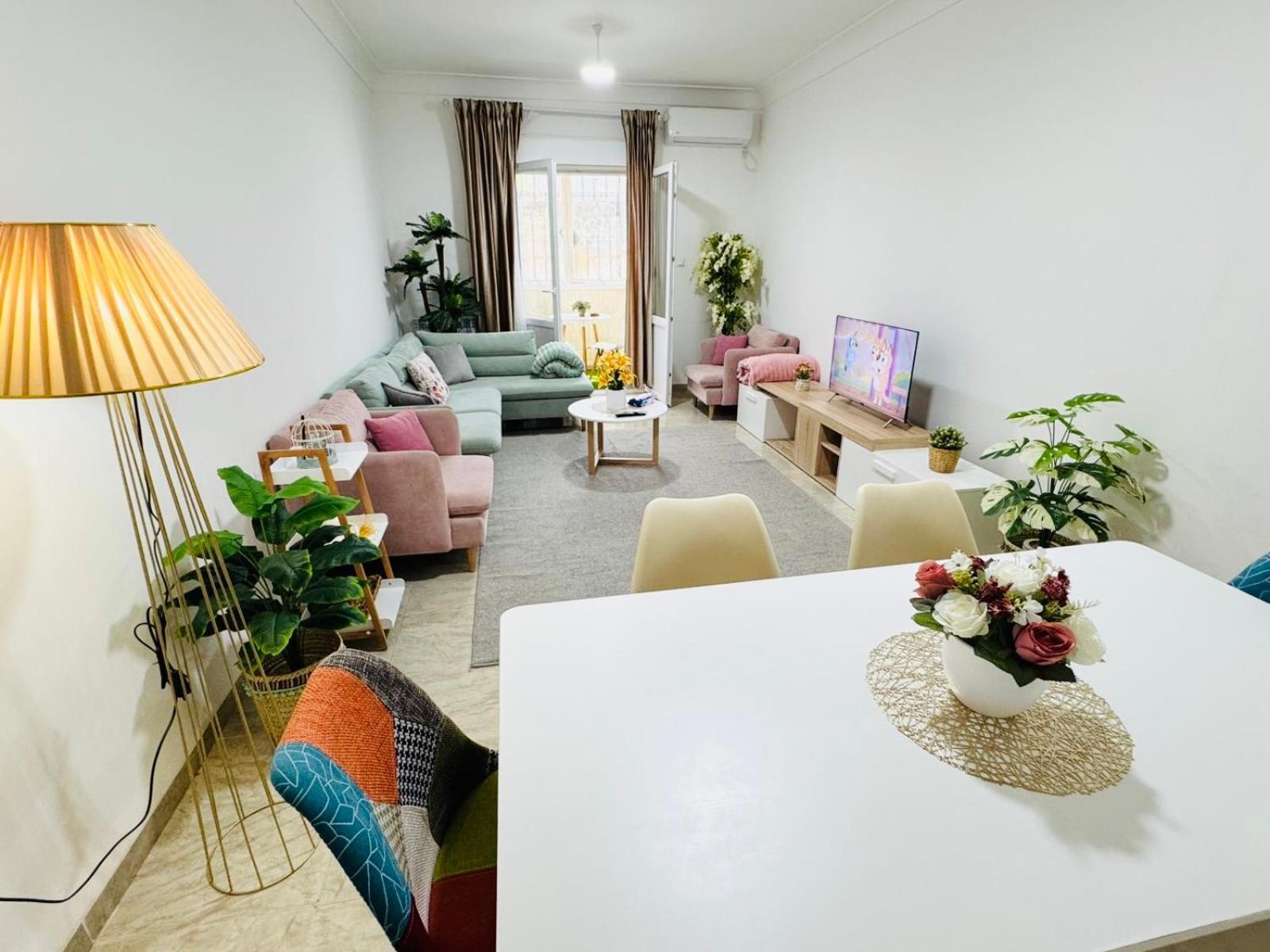Appartement F5 Spacieux Equipe Haut Standing Mahelma Alger Exterior foto